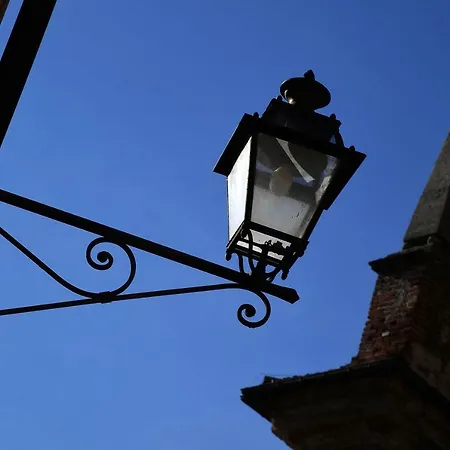 Vista Sulle Langhe Bed & Breakfast