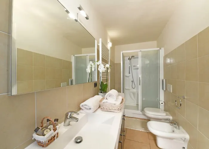Nocleg ze śniadaniem Vista Sulle Langhe 4*